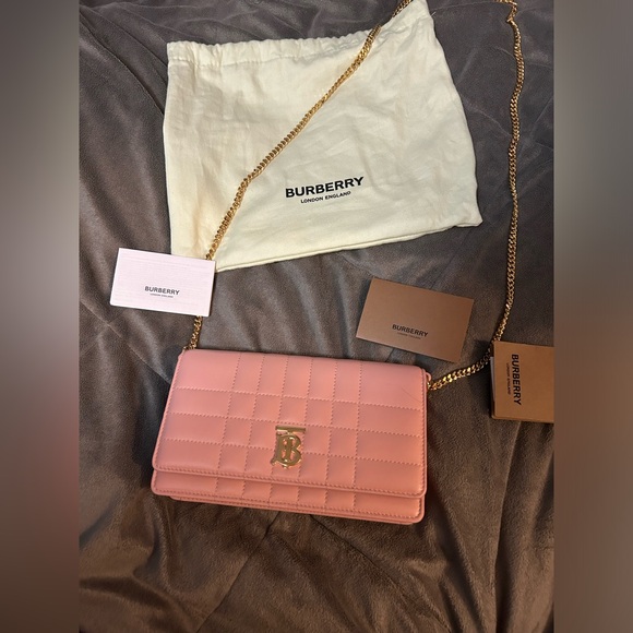 Burberry Lola clutch bag New - baby pink - Picture 1 of 9